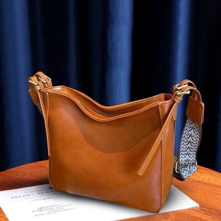 Women’s Large-Capacity Leather Messenger Bag – Stylish Shoulder Crossbody - grabzbags.com