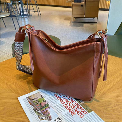 Women’s Large-Capacity Leather Messenger Bag – Stylish Shoulder Crossbody - grabzbags.com