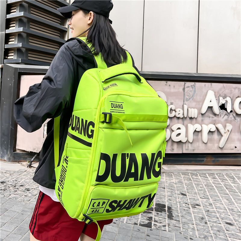 Stylish large-capacity men’s travel backpack with Oxford cloth design. Hand-held, multifunctional, durable, and perfect for school, work, or weekend trips.