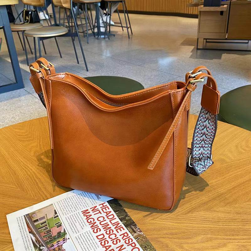 Women’s Large-Capacity Leather Messenger Bag – Stylish Shoulder Crossbody - grabzbags.com